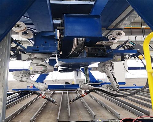 平面分段龍骨智能機器人焊接工作站