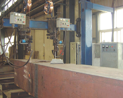 Electroslag welding machine for box column/